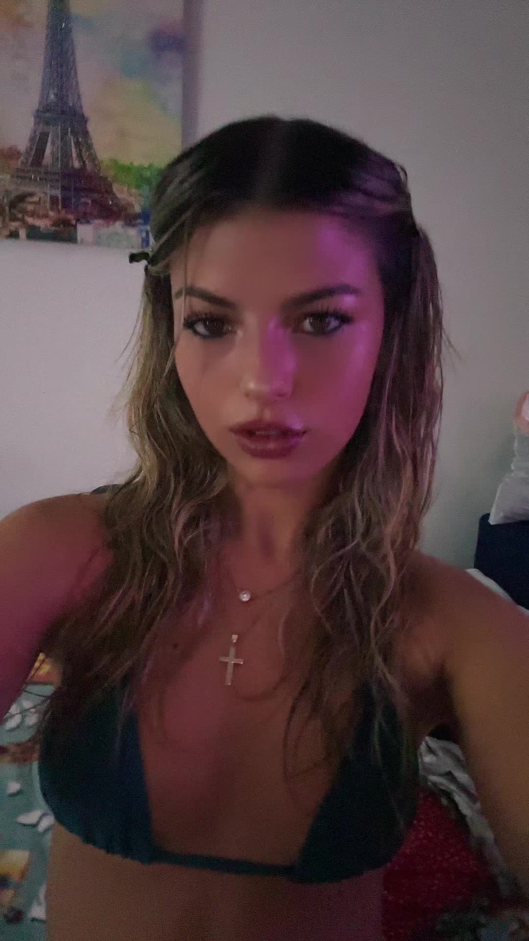 @isaaaa