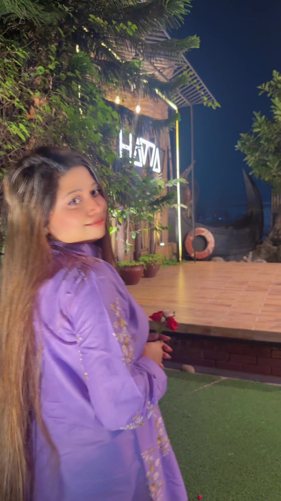 @Adhora