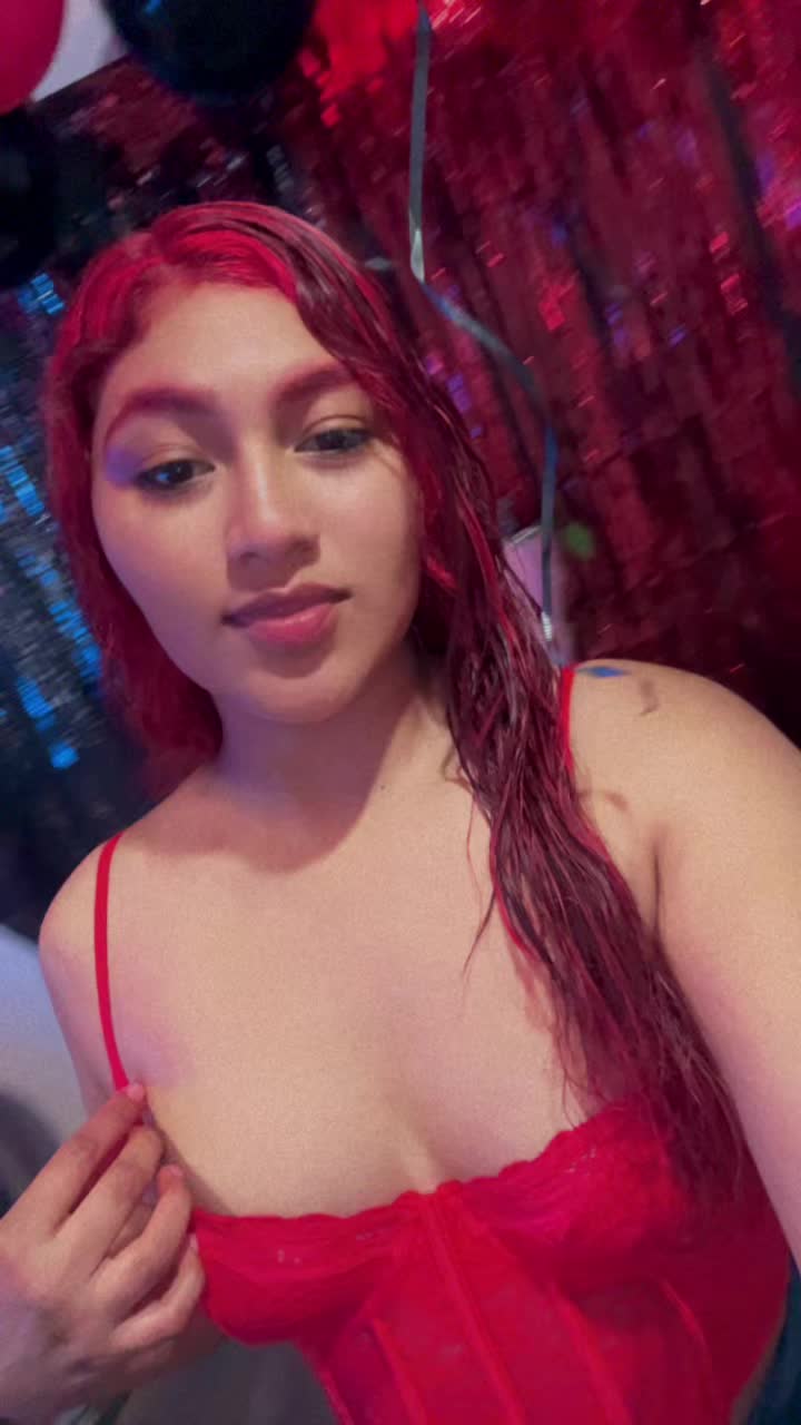 @Ary Martinez 💗🦋😈