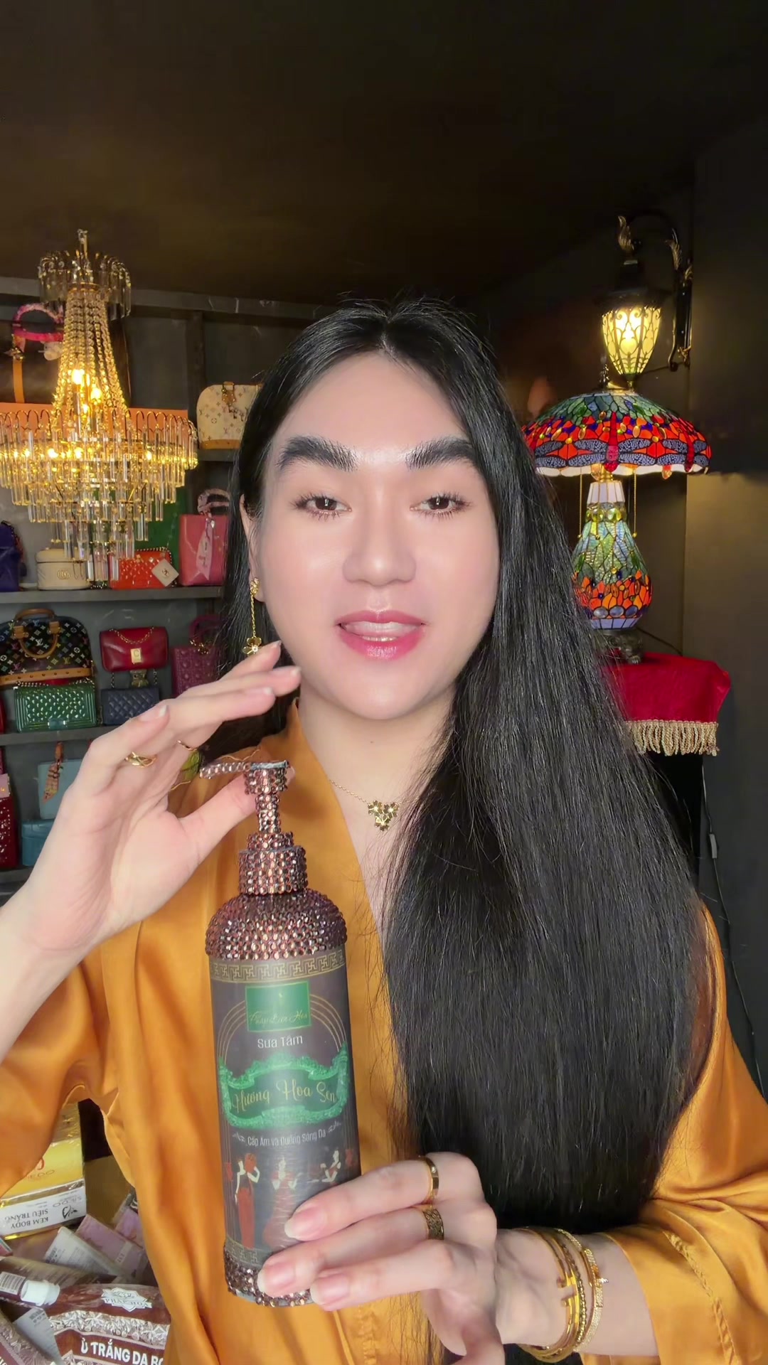 @Hứa Quốc Anh