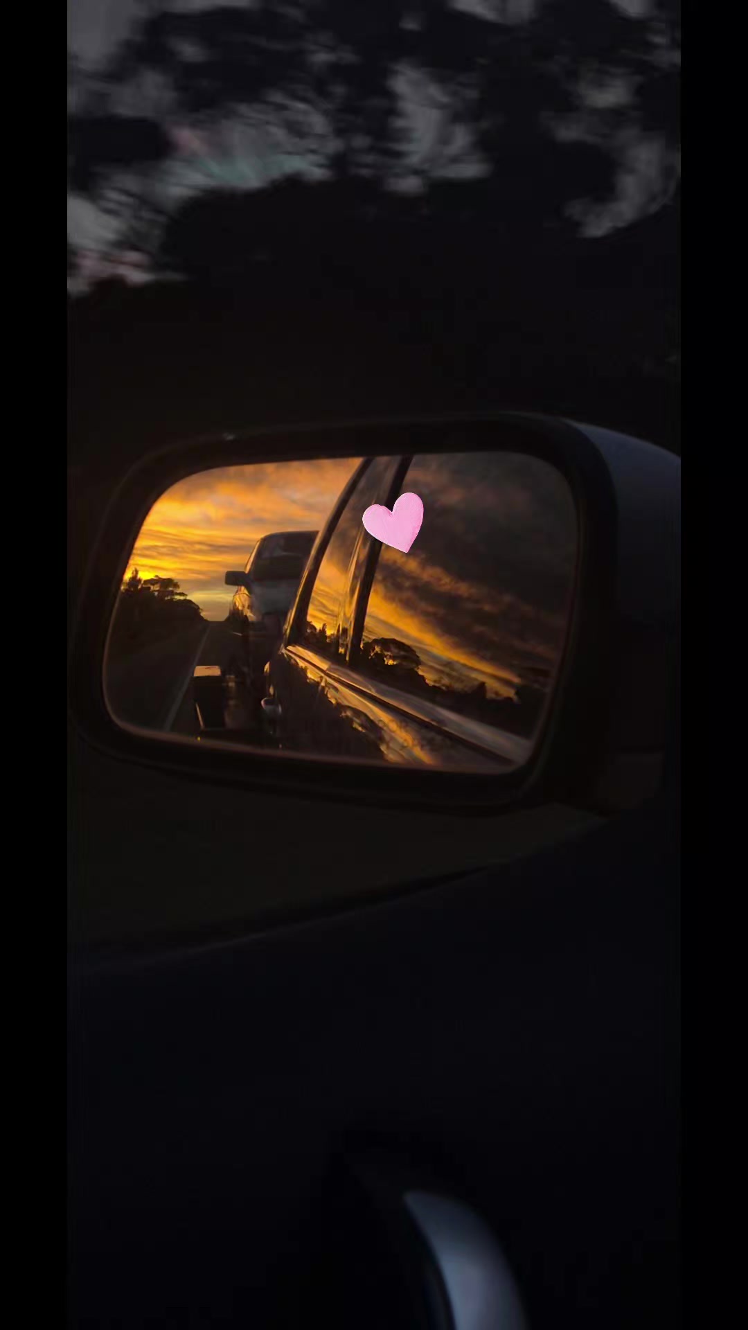 @Chloe Elliott