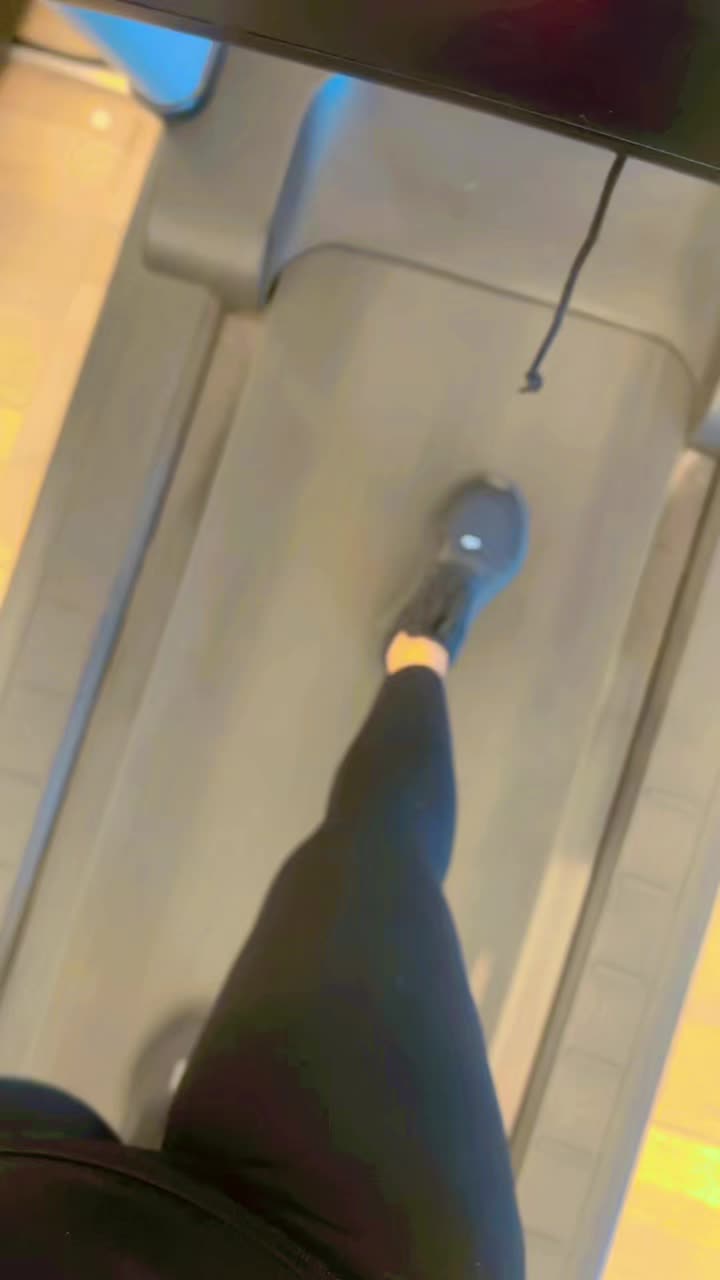 @🕊️