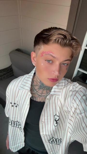 @Justin 🌈