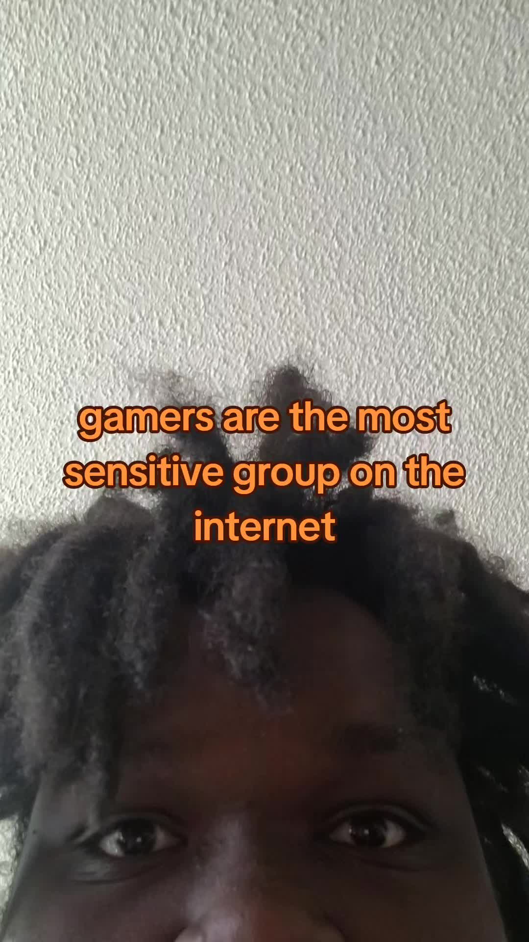 @legitimatelyluci (she/they)