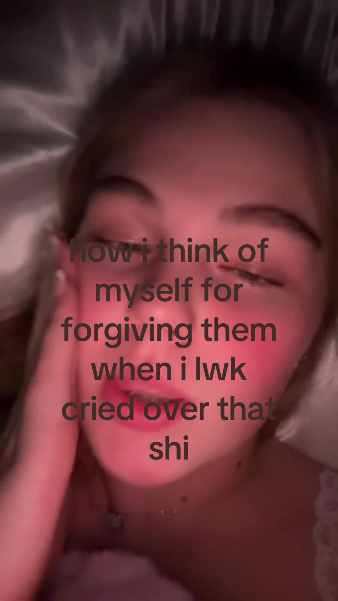 @🫥