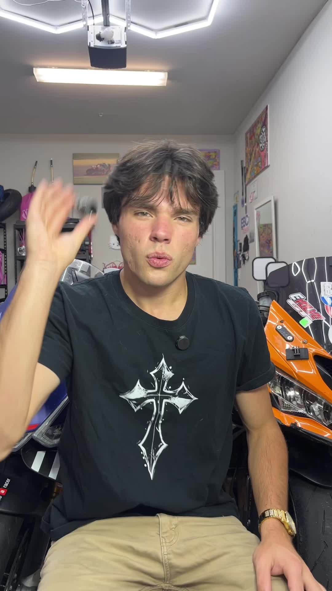 @gabrielwhittakerr