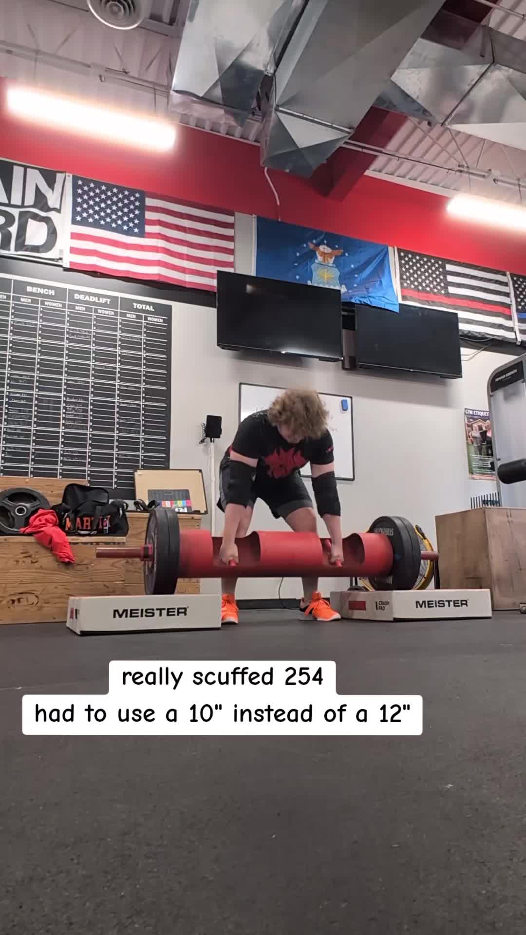 @Isaac_Curls