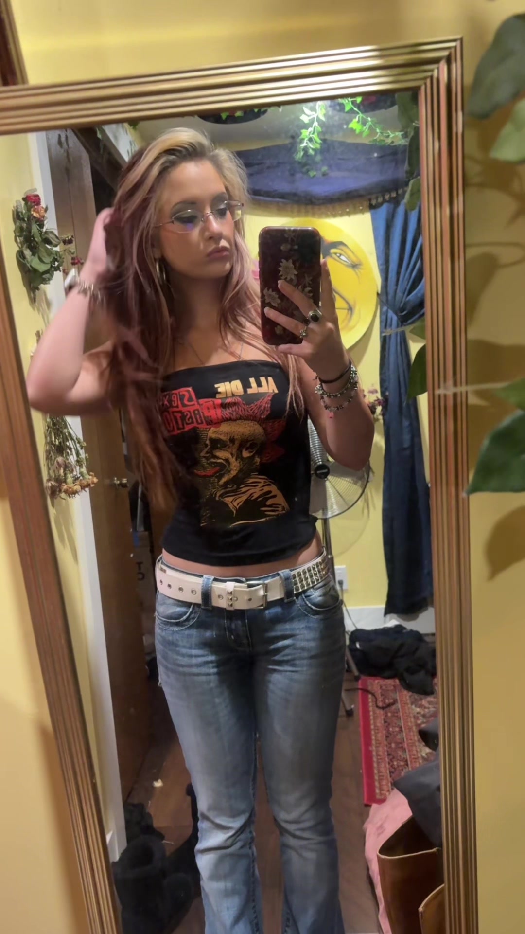 @𝐙𝐨𝐞𝐲 𝐒 🧟&zwj;♀️