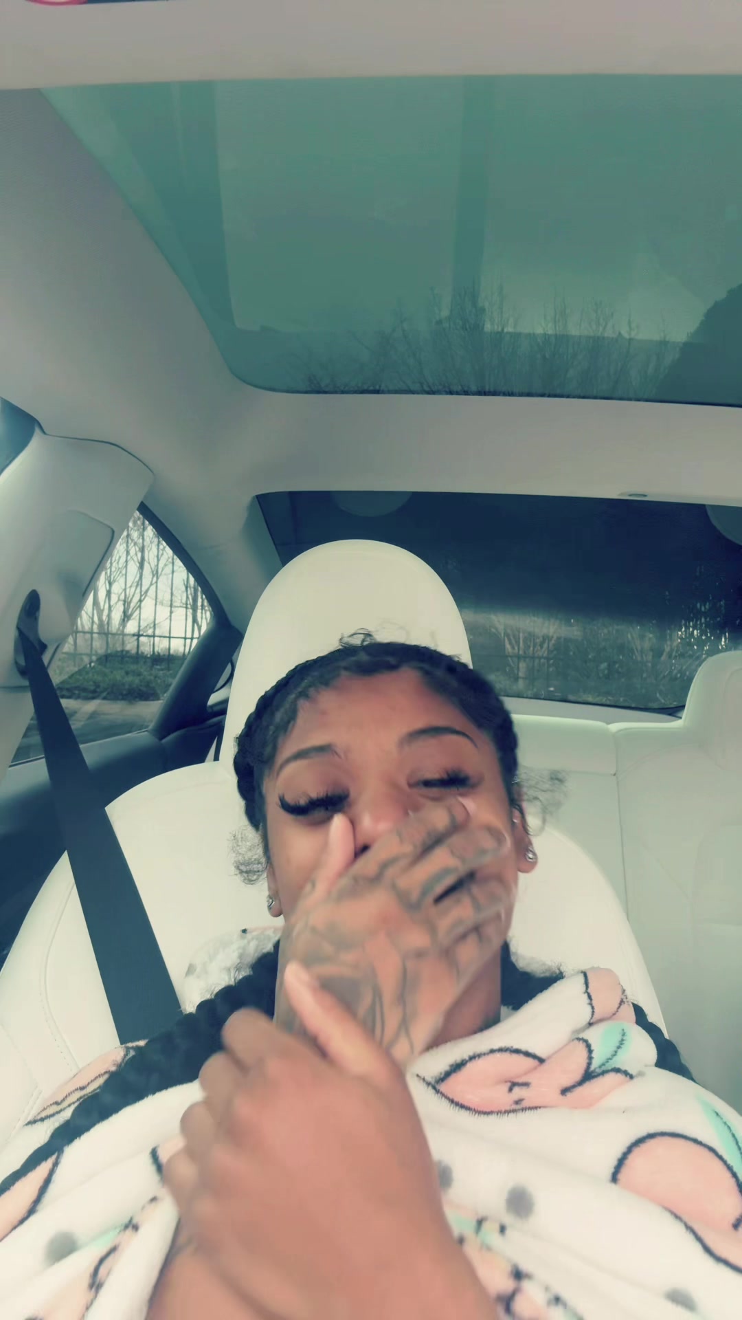 @lulms.skyrackz