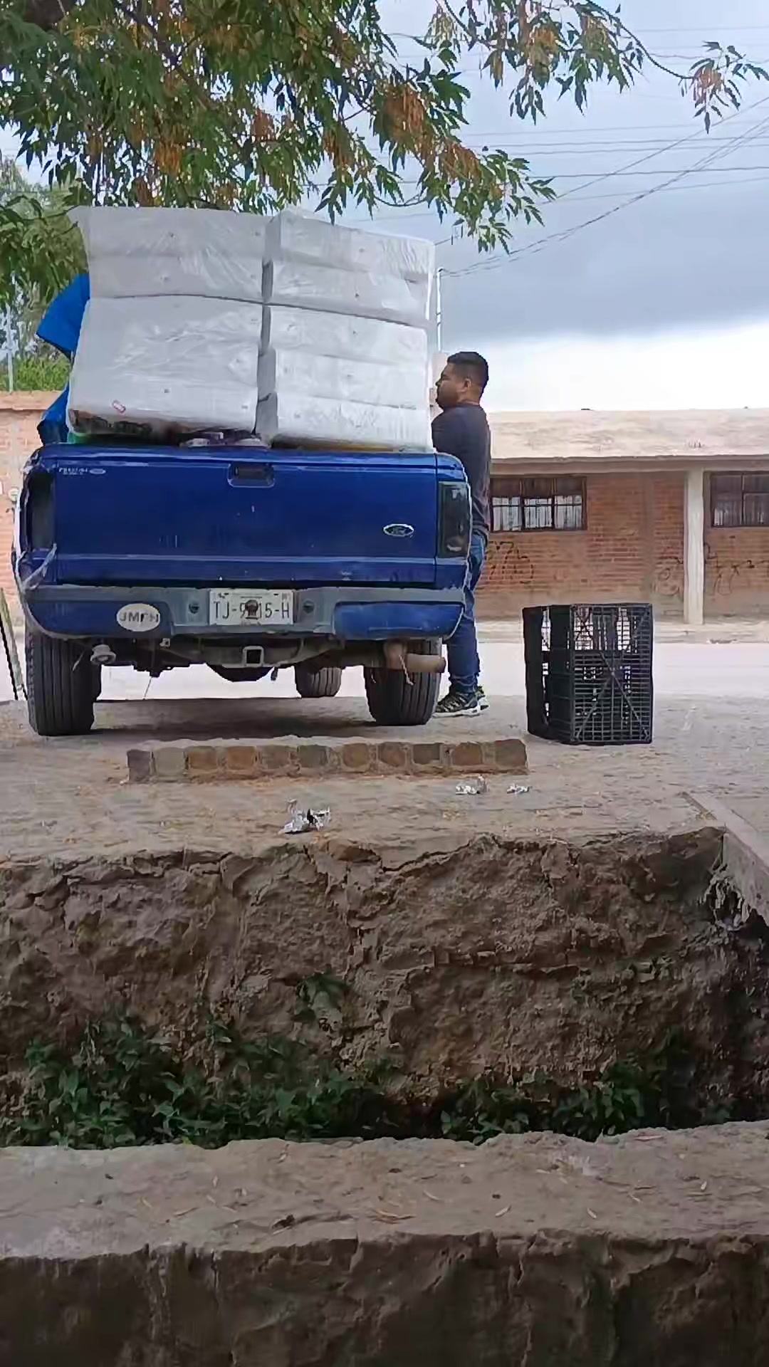 @Conecta-dos