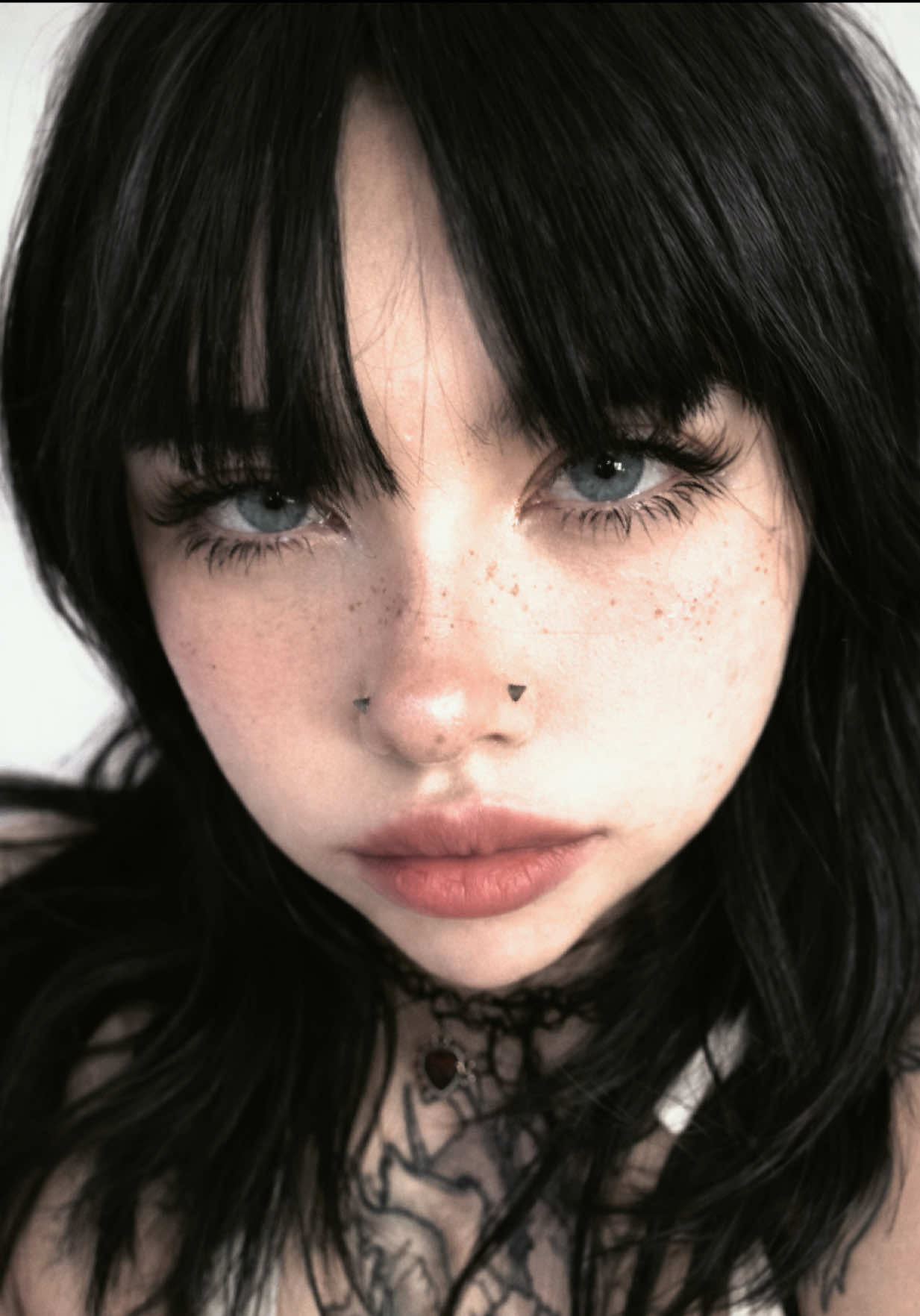 @venomous_dolly