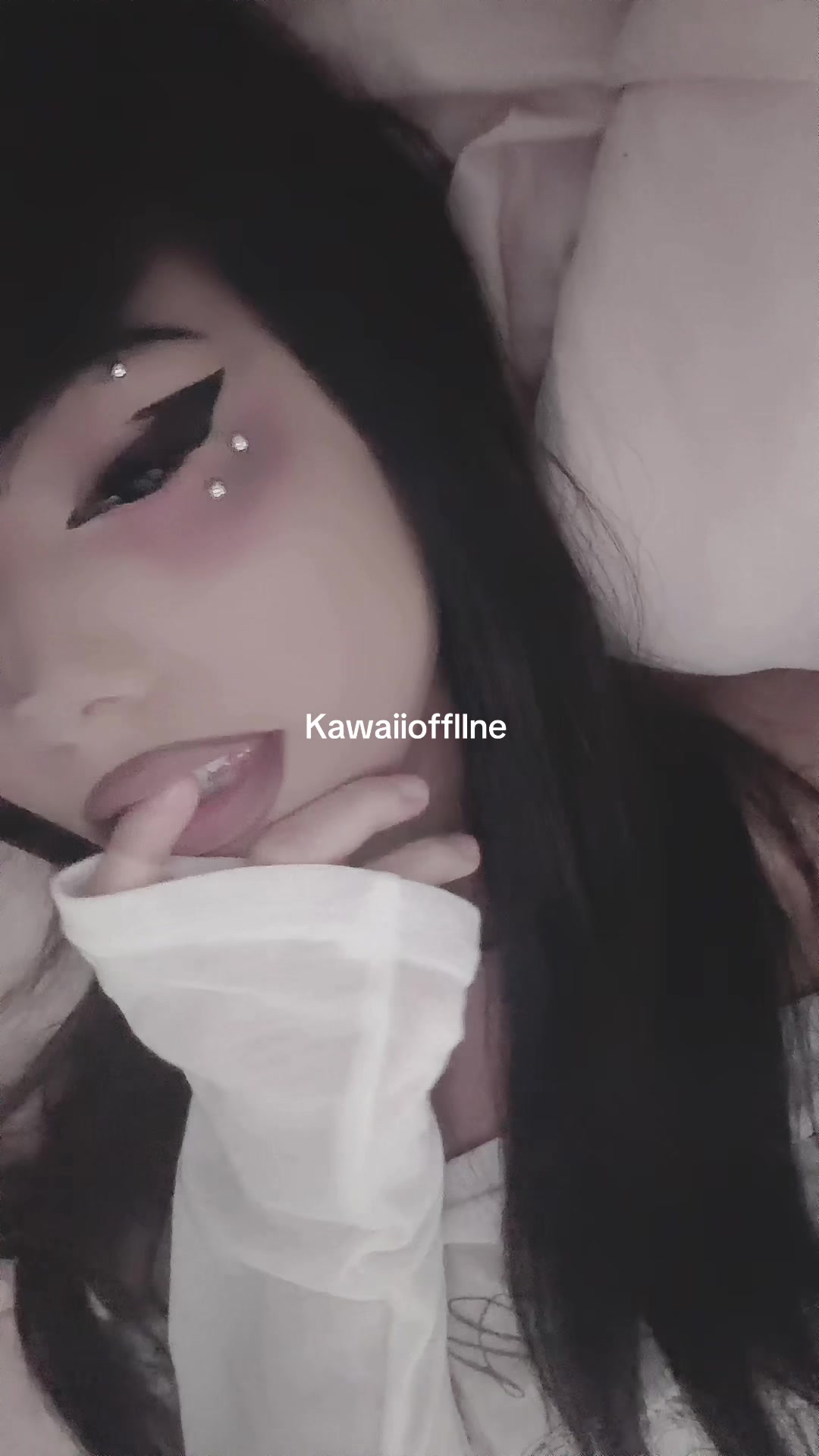 @Kawaiioffllne