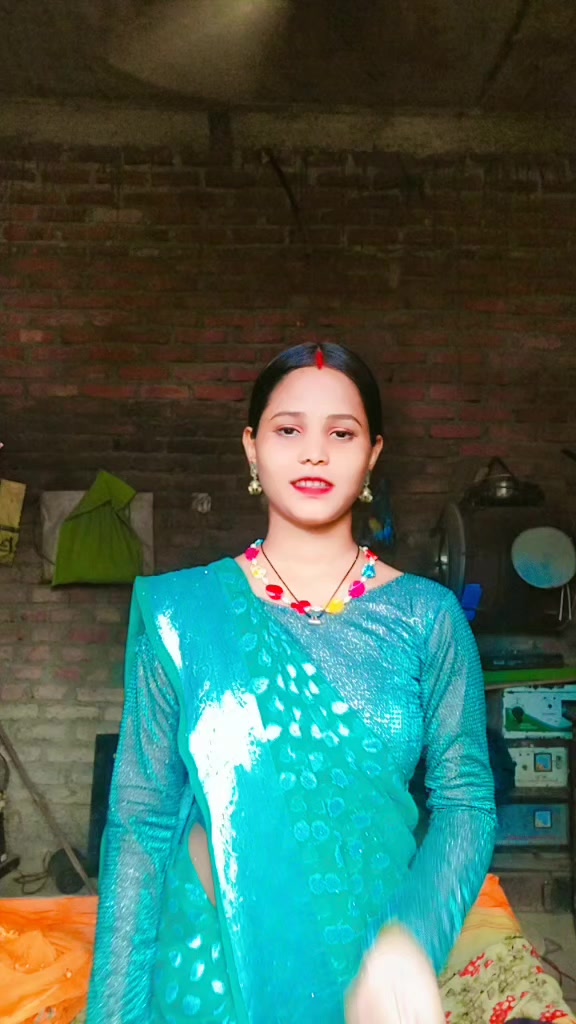 @𝙉𝘼𝙄𝙉𝘼....❣️