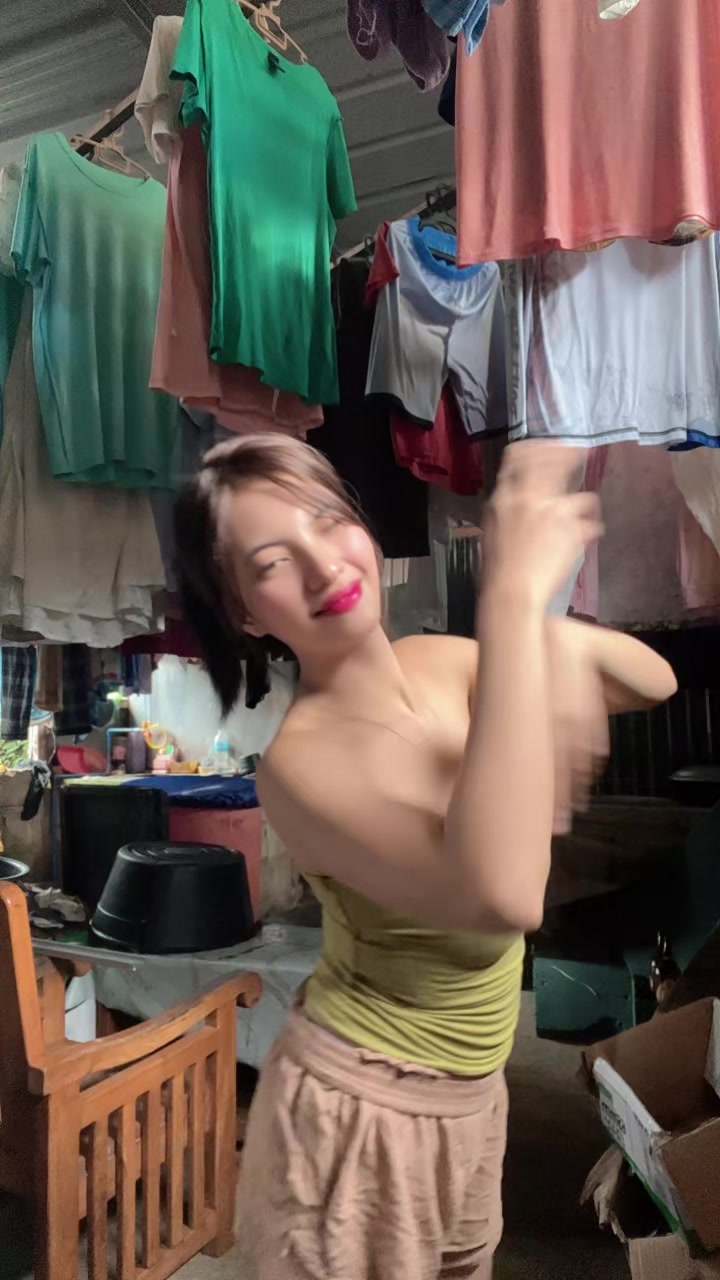 @MOMARIEKATE