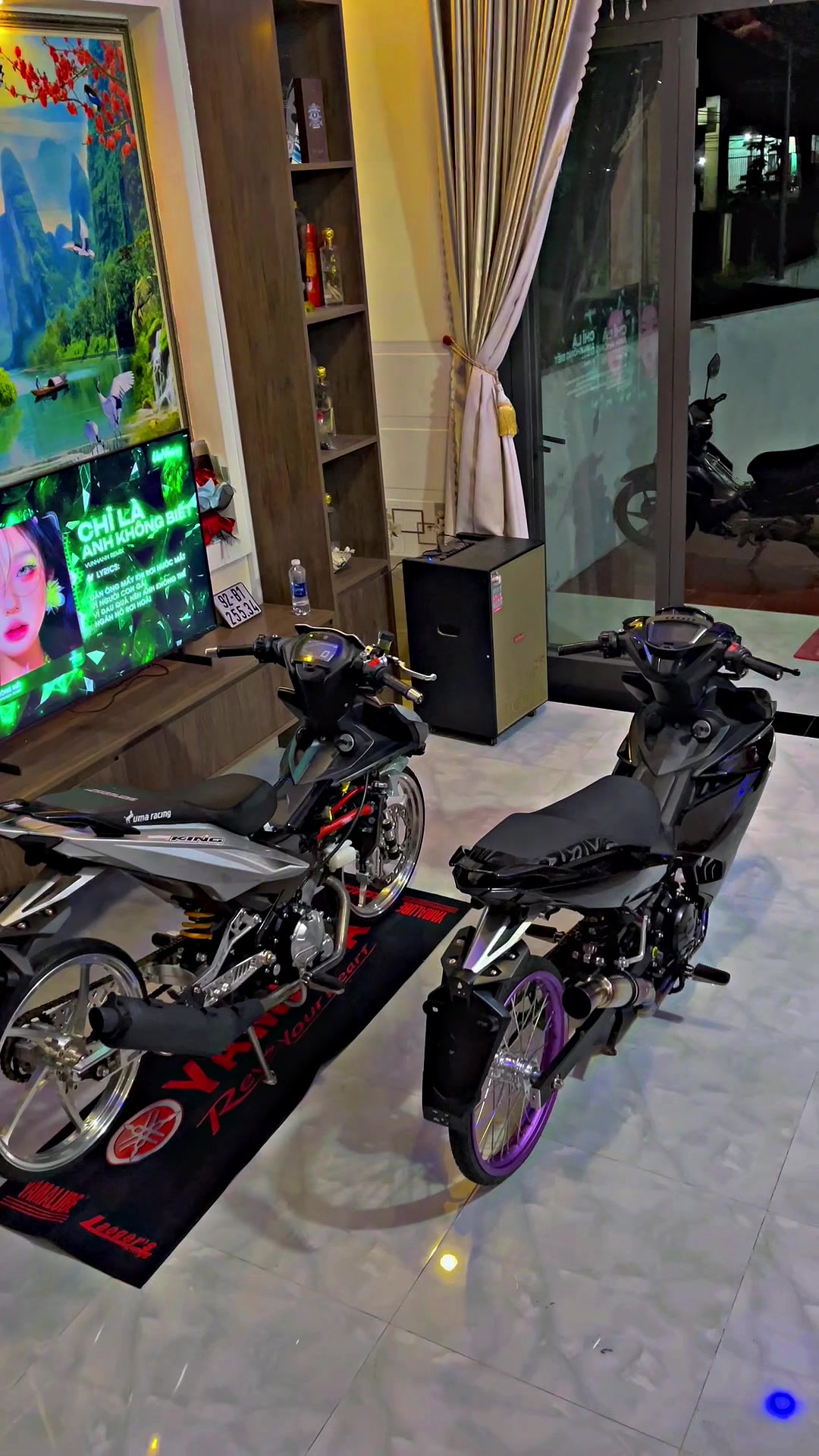 @𝙃𝙪ỳ𝙣𝙝 𝙃ù𝙣𝙜 ⚡️🇻🇳