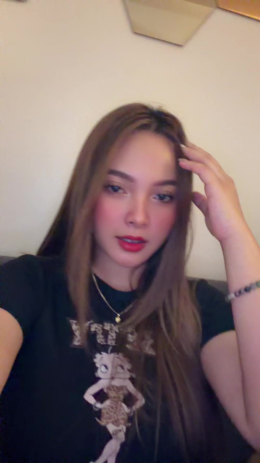 @itsannnnnyyyyyy on ig