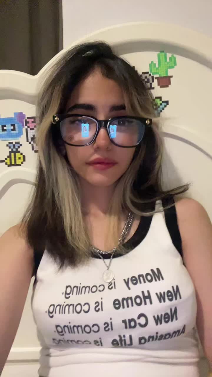 @sofiakamih