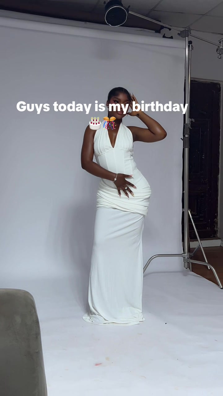 @Slay with ewatomi wears