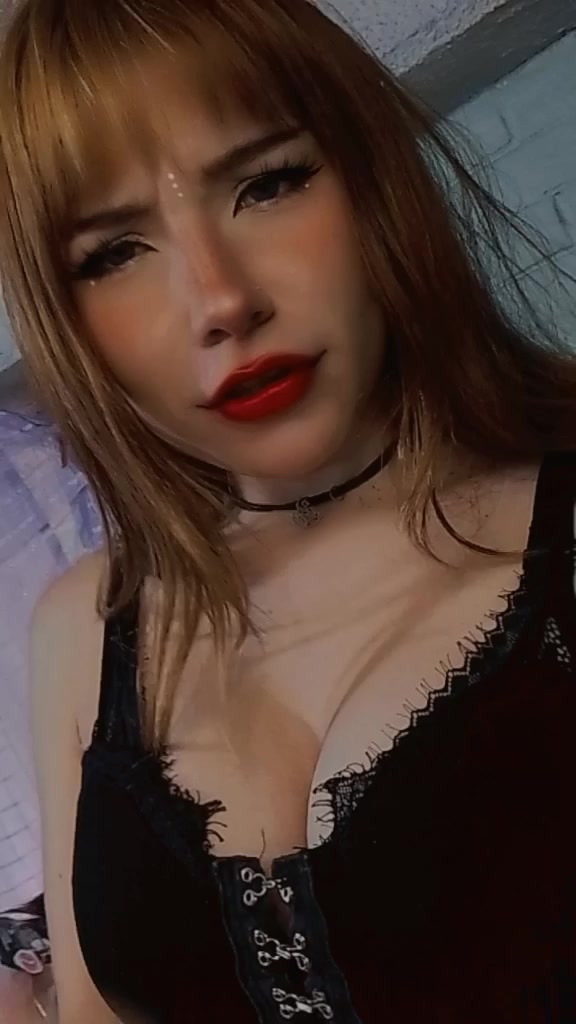 @Bopsy 🍓