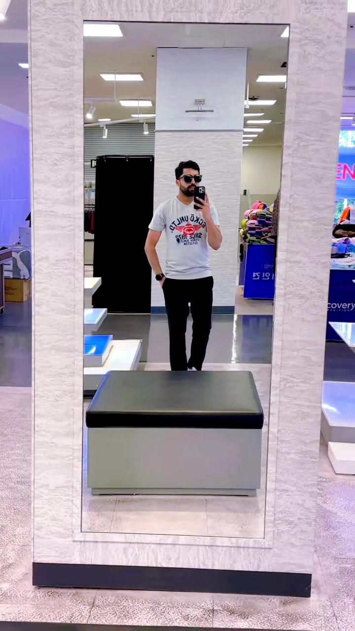 @Ch Sagheer 🇵🇰🇰🇷