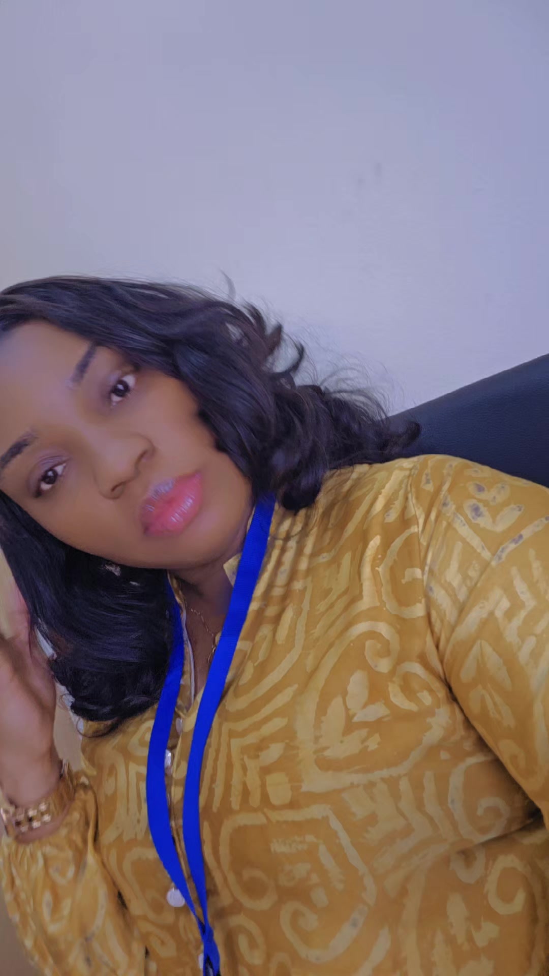 @Jannys Laure Affane🇬🇦
