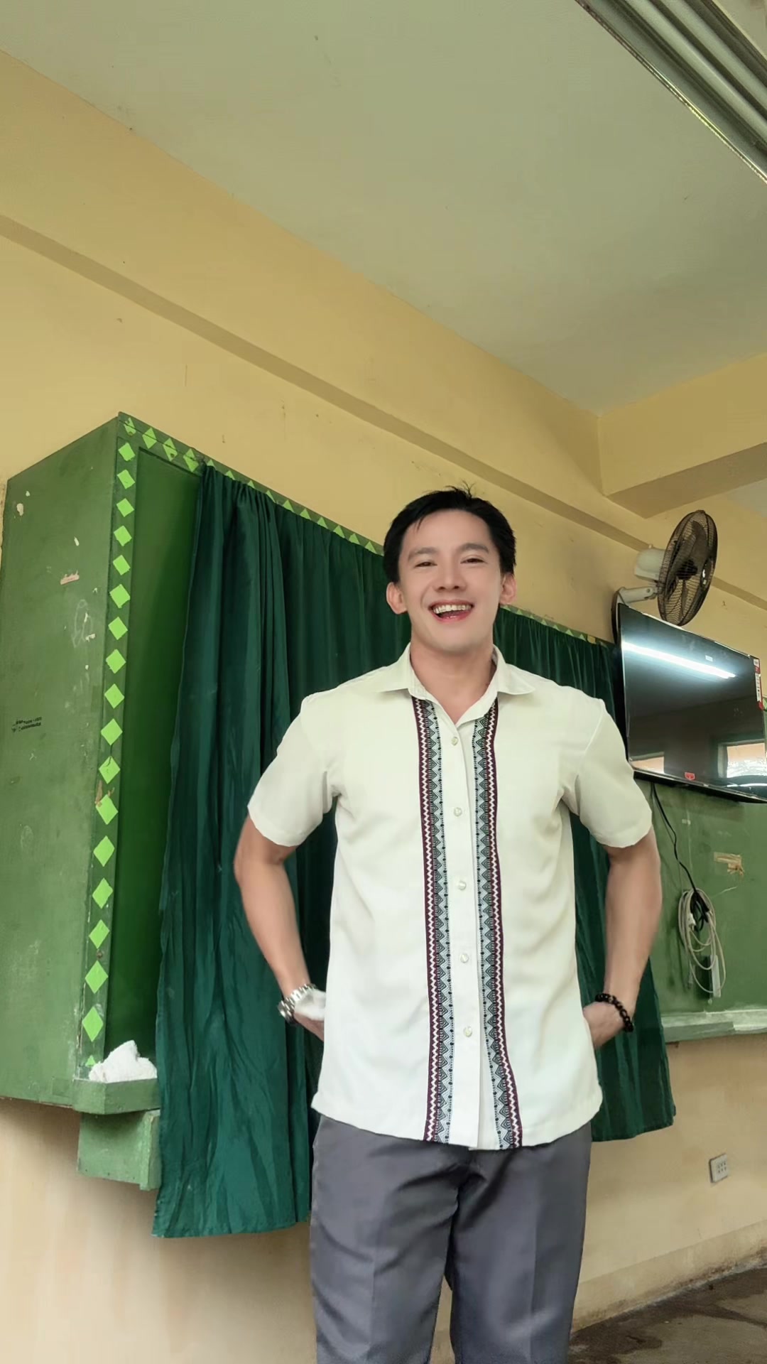 @Mhucky Santos