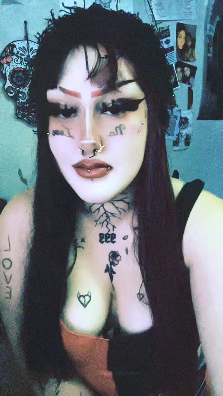 @𖤐𝓢𝓮𝓵𝓮𝓷𝓪𖤐༒ 999 ༒