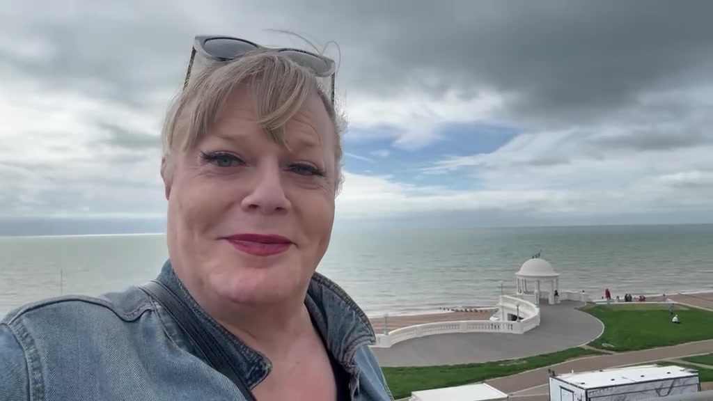 @Eddie Izzard