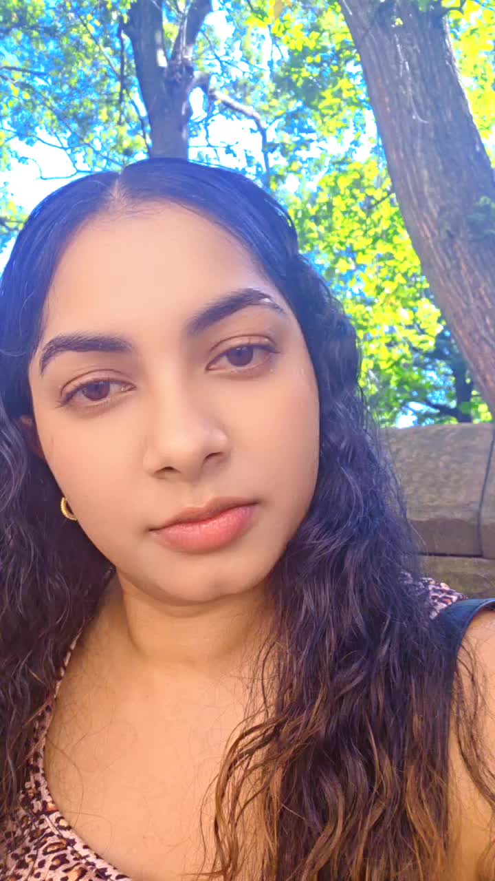 @Bella