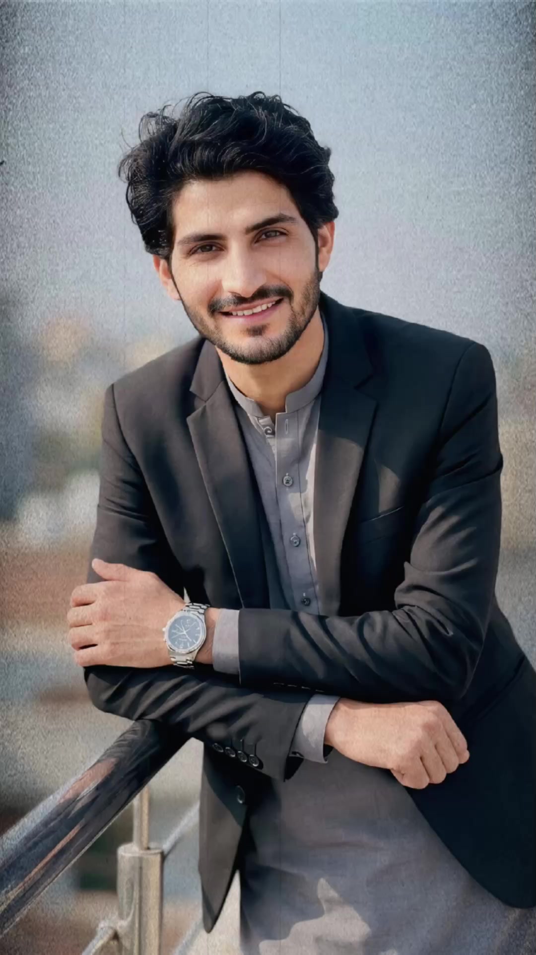 @mr 👑saeed👑