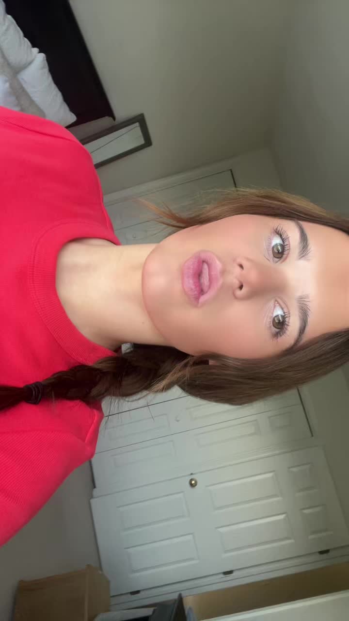 @helena❤️&zwj;🔥😍💋