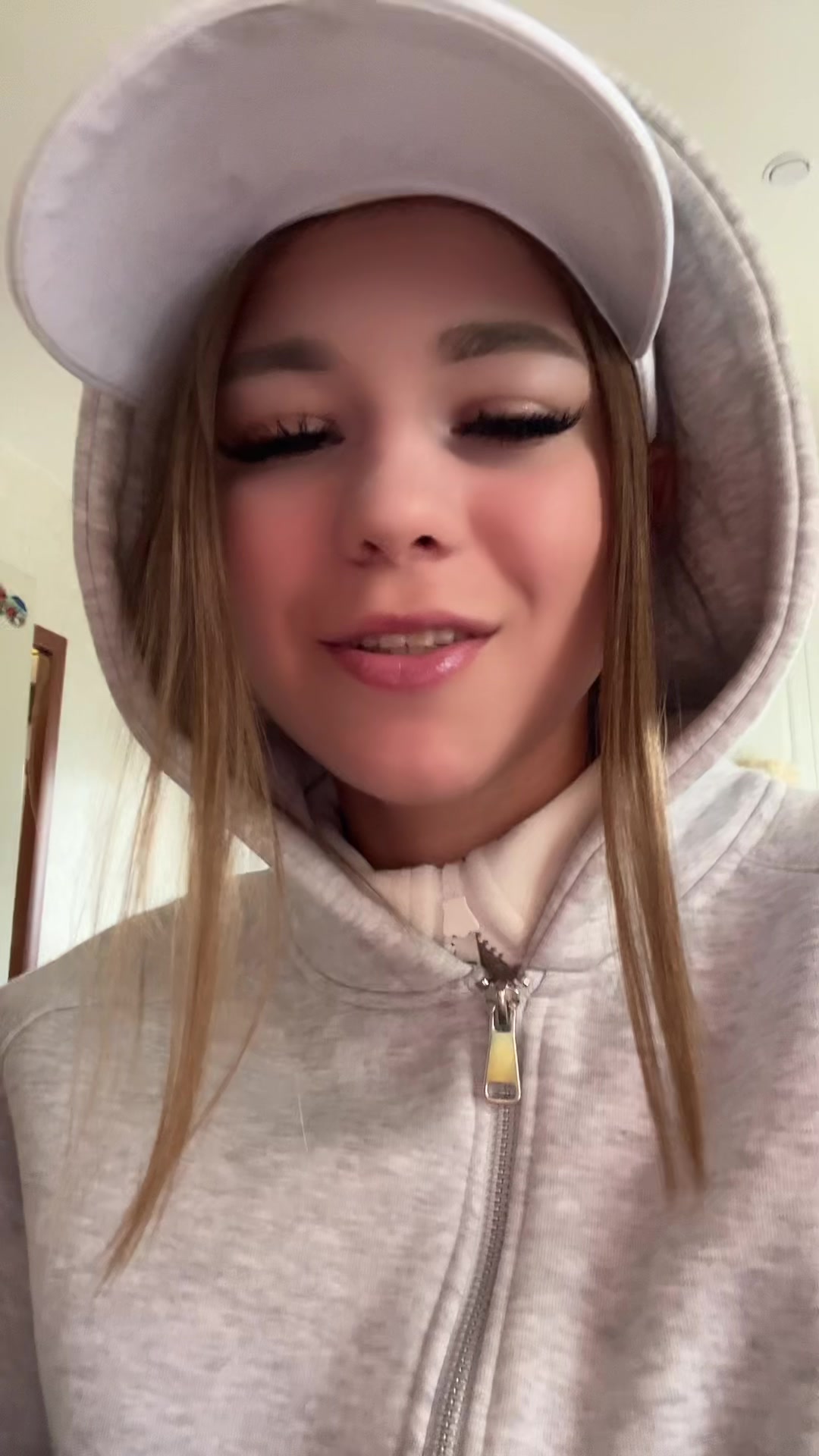 @Диана