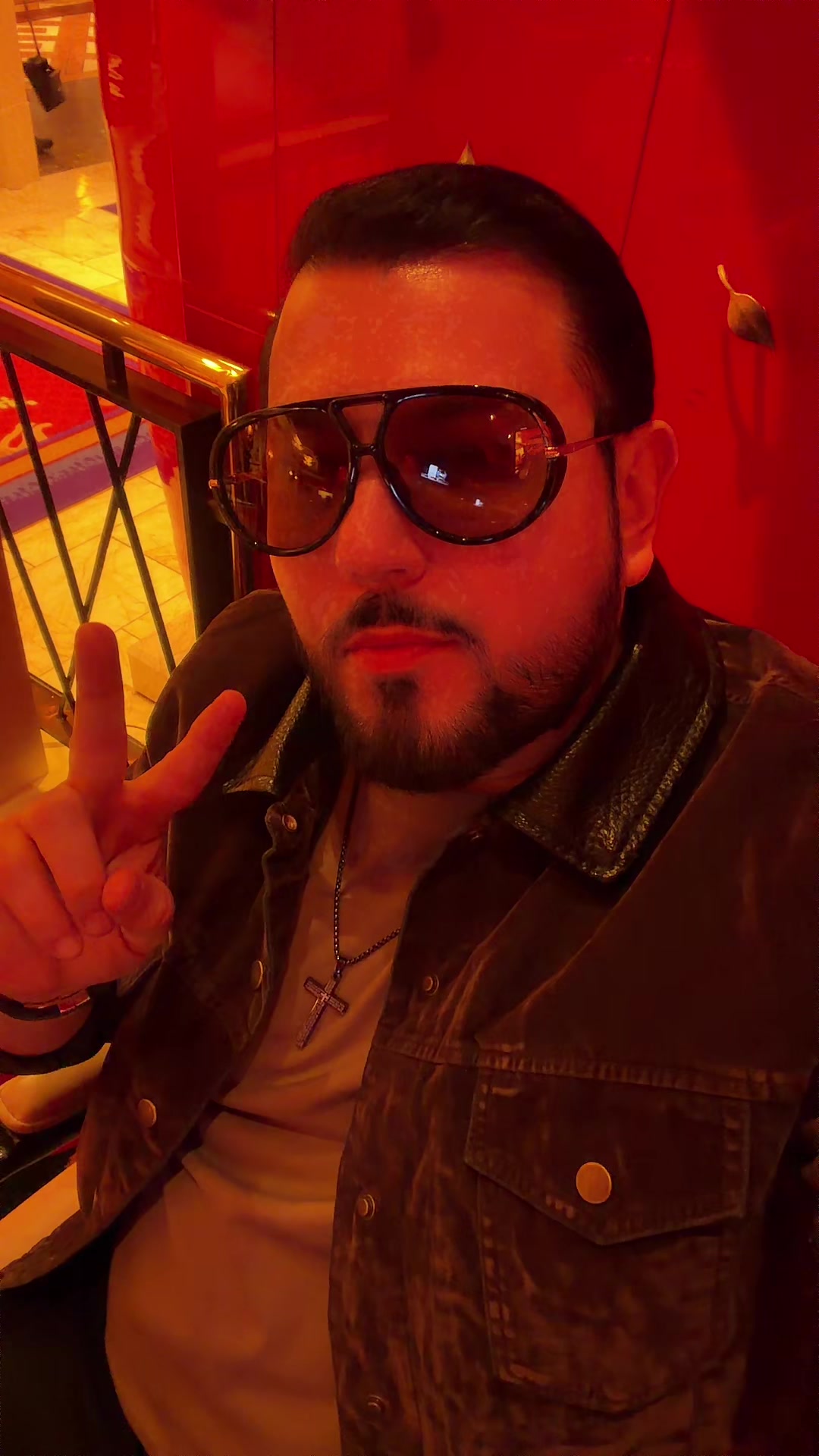 @Roberto Tapia
