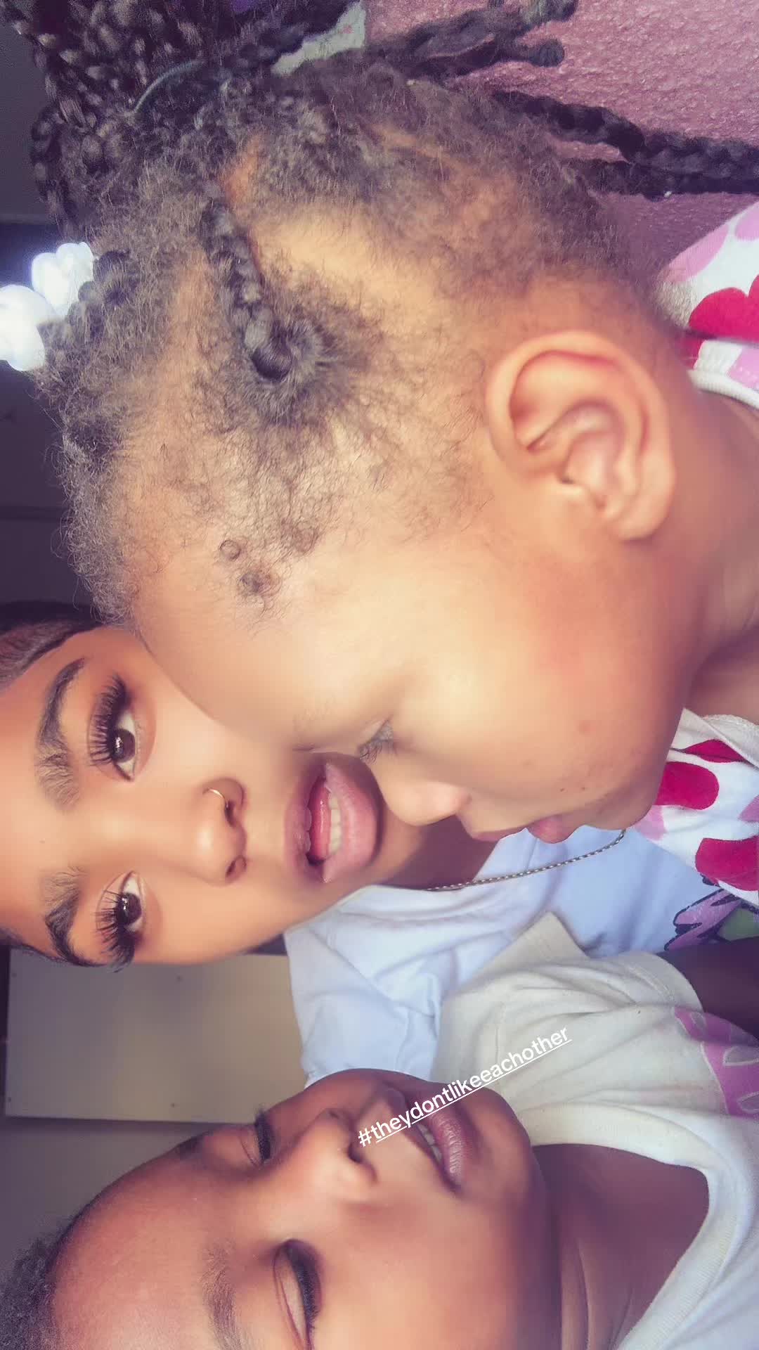@niyahh