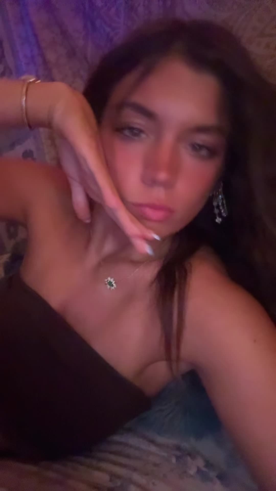 @justliveyourlifelol