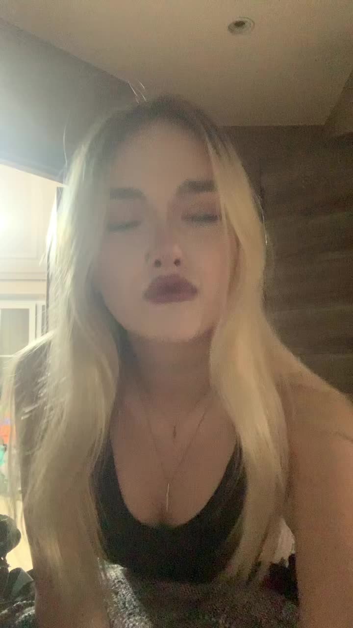 @ника лол