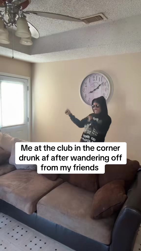 @Des Beezy Too Funny 🤪