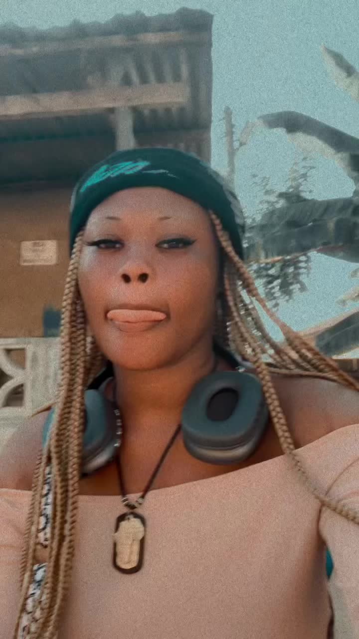 @user15082394670