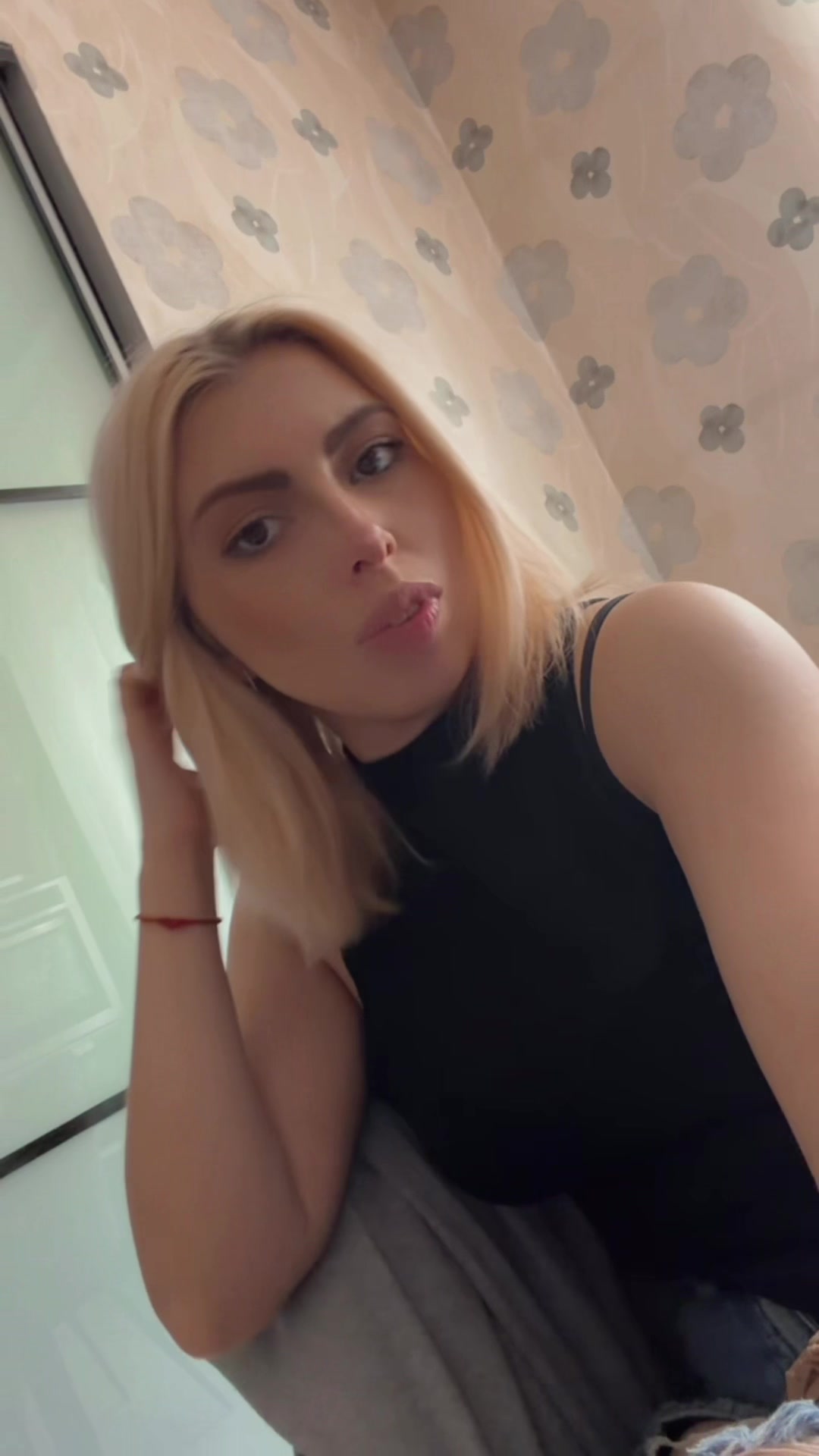 @Vikt💥riaaa