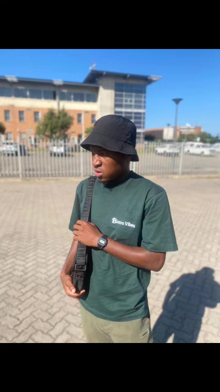 @Magaye Omkhulu👑