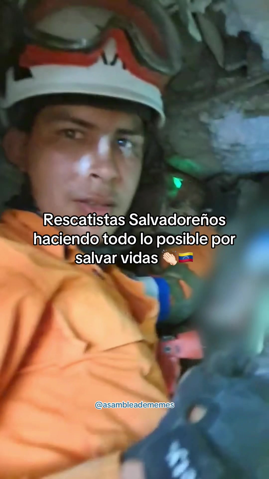 @Asamblea de Memes