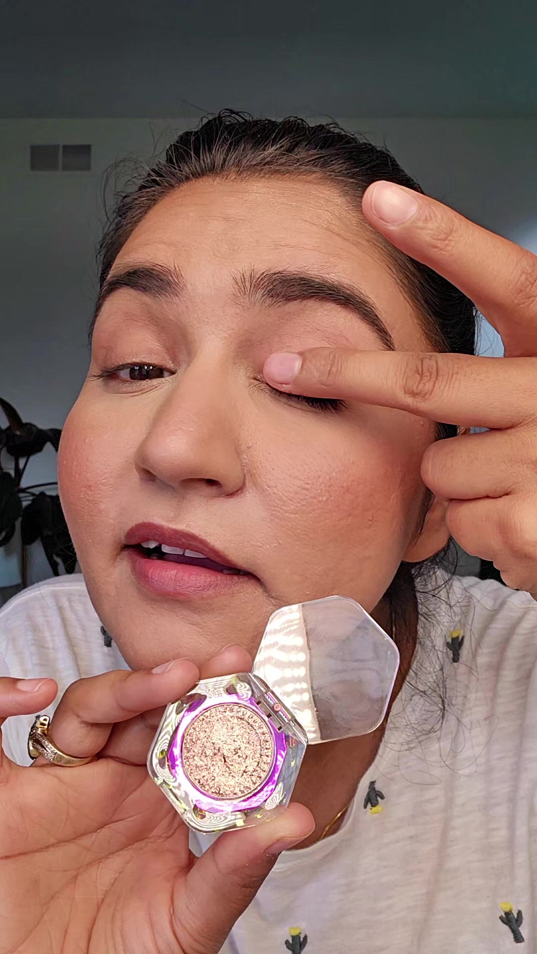 @MakeupWithJas