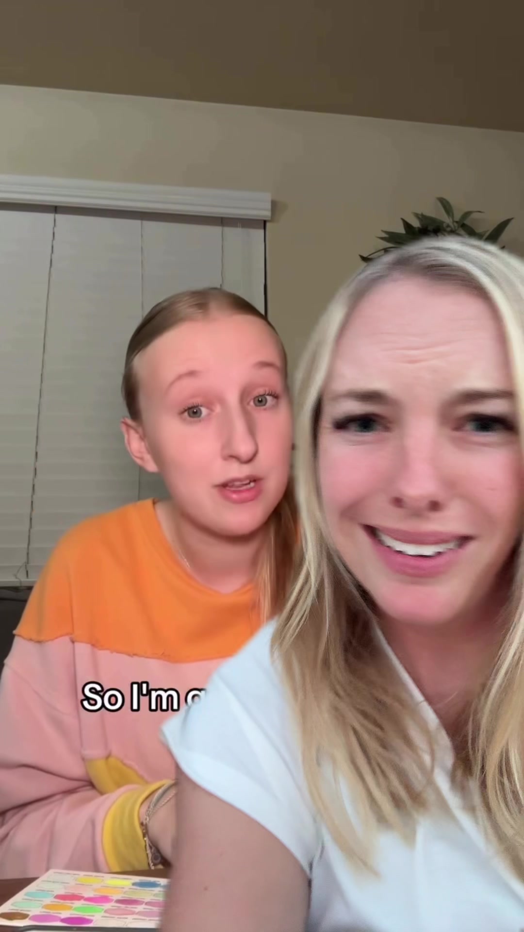 @HiddenDealswithMollie