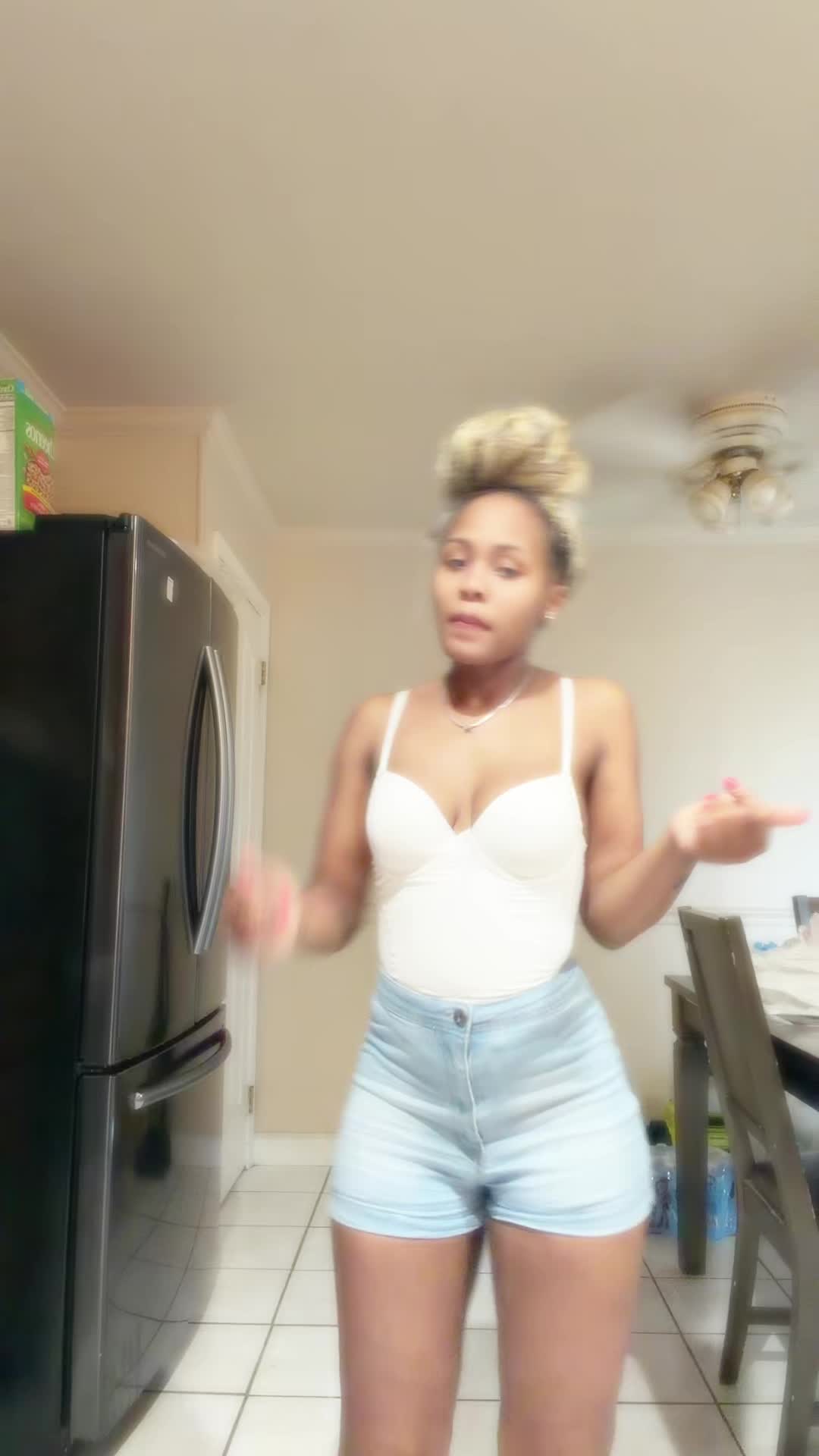 @detroitniyaaa