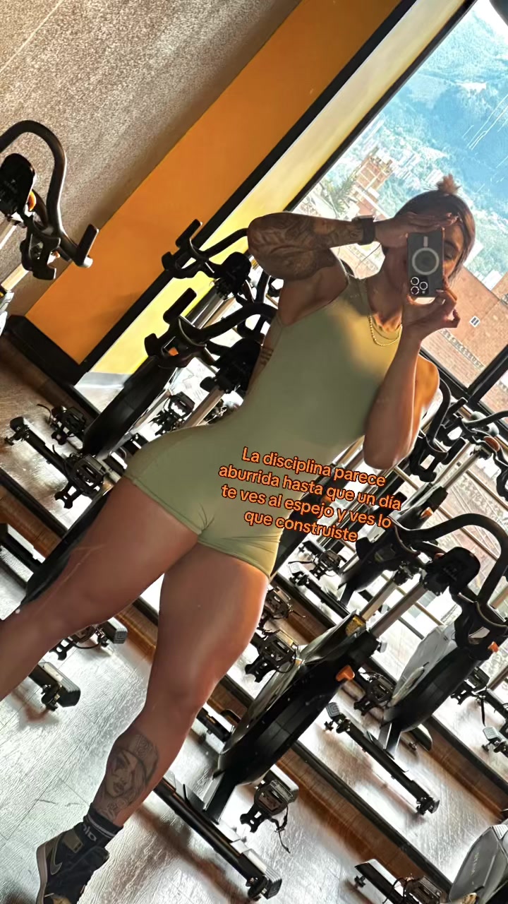 @Vale_ArdilaFit