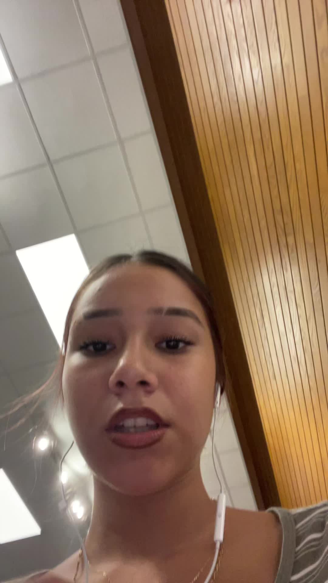 @andreaboi