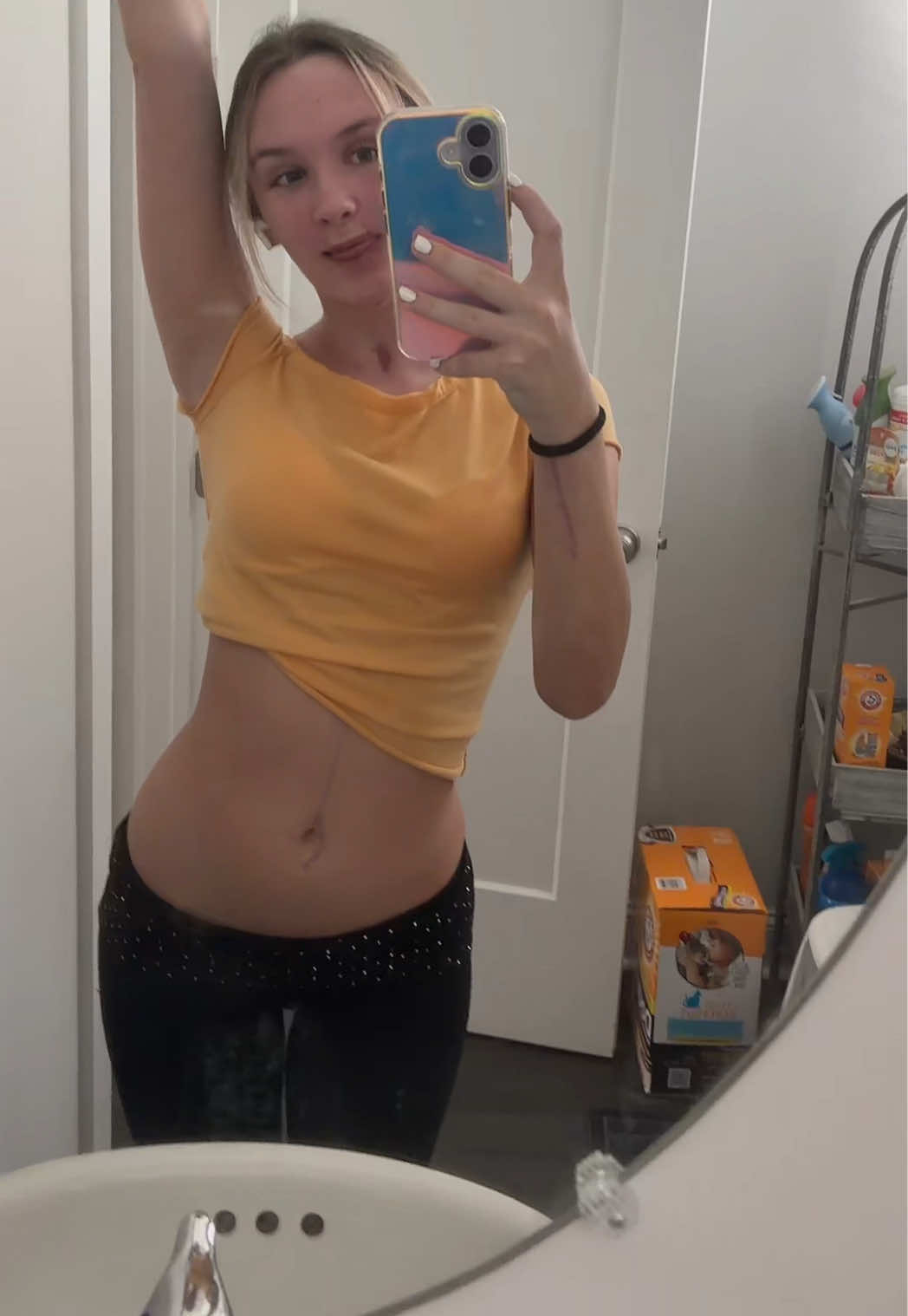 @___