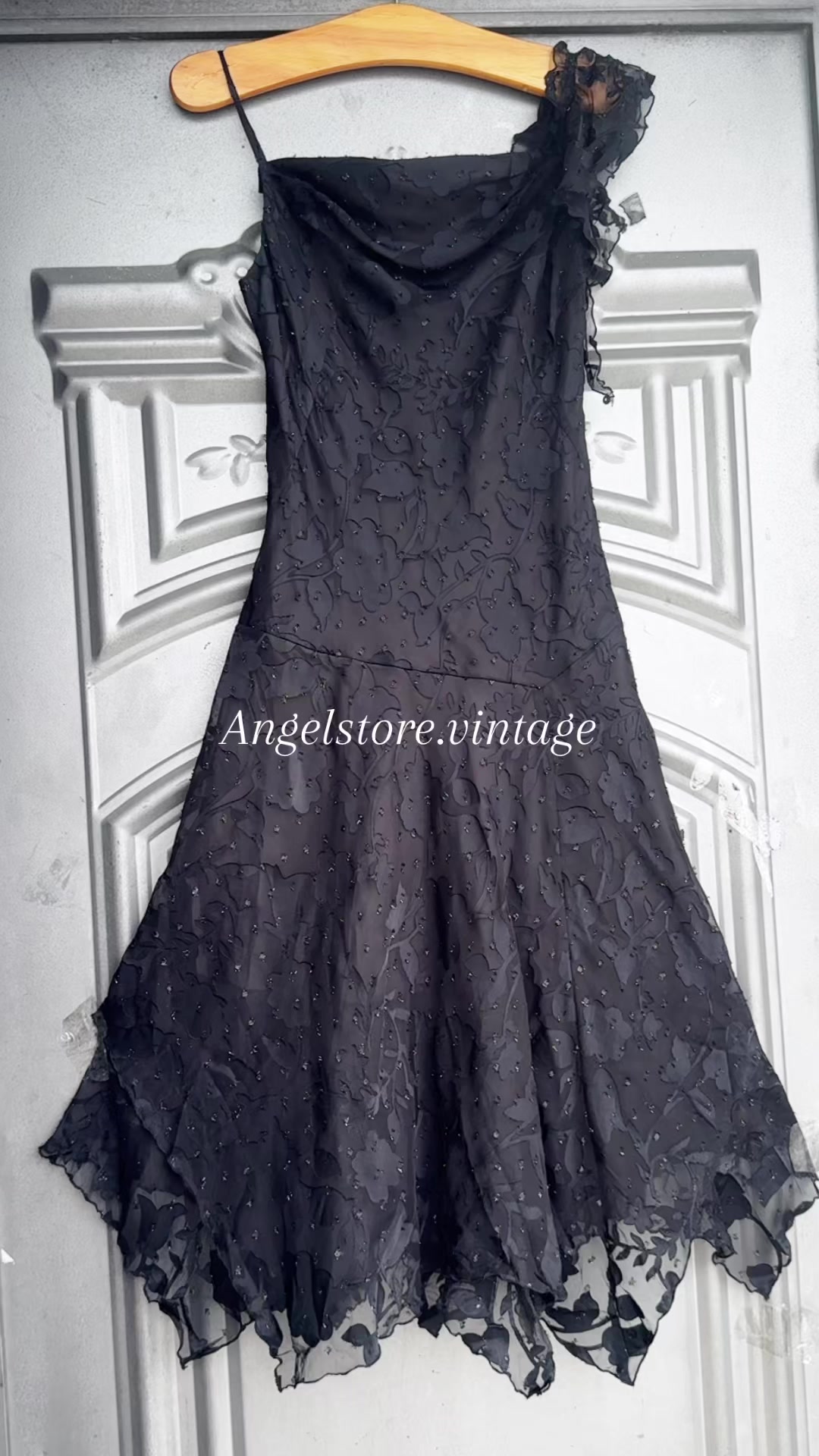@Angelstore.vintage