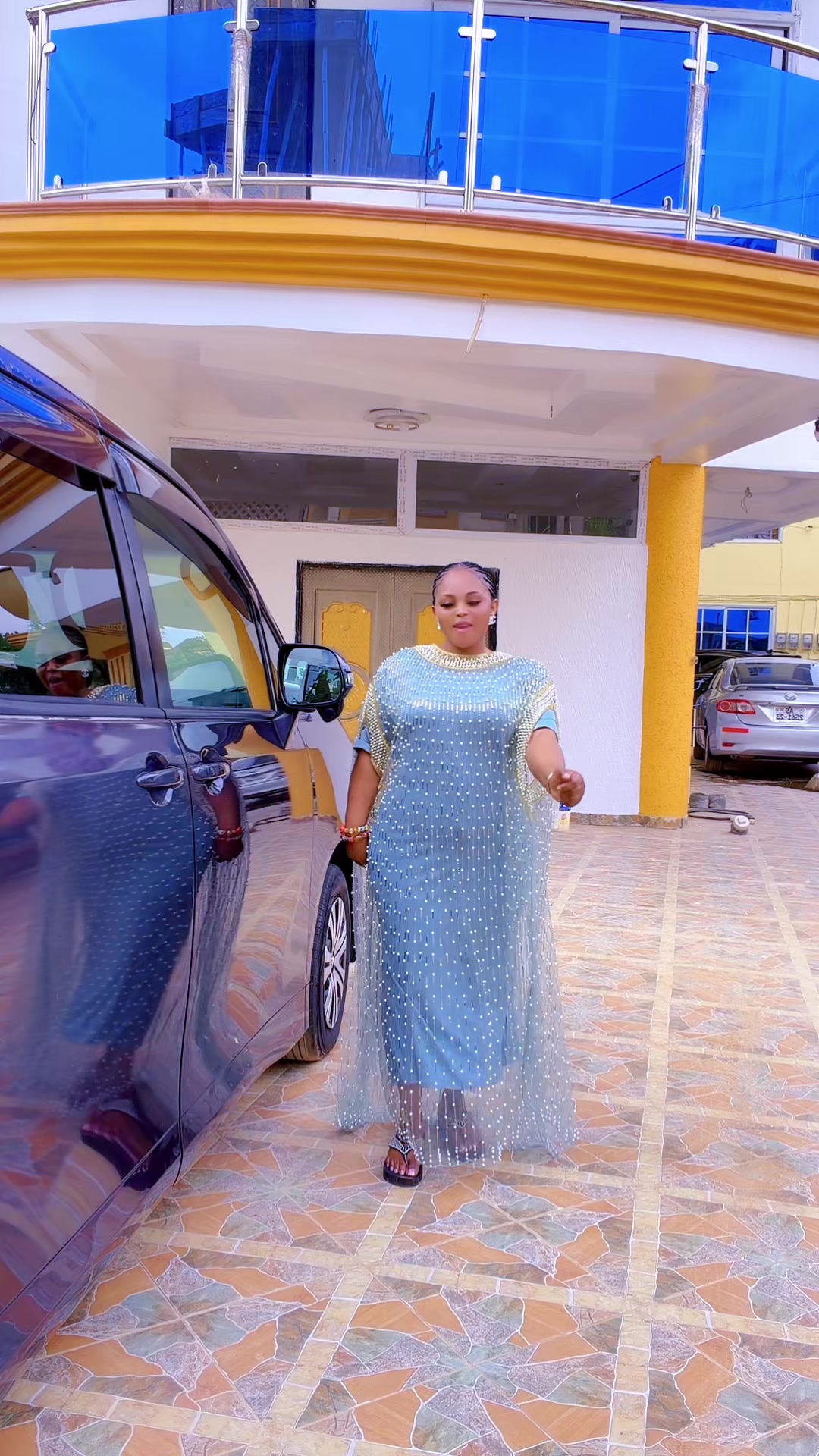 @"Official Sarah Owusu TV