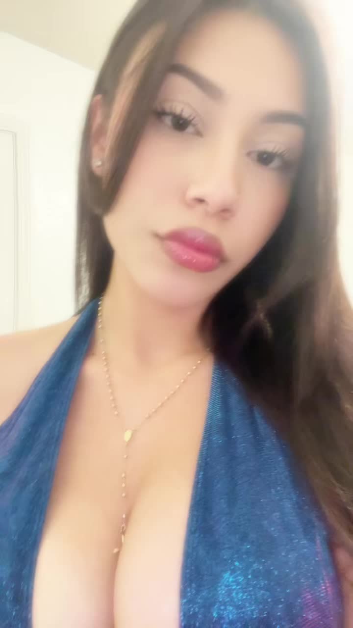 @???